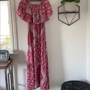 Show me your mumu paisley maxi dress.